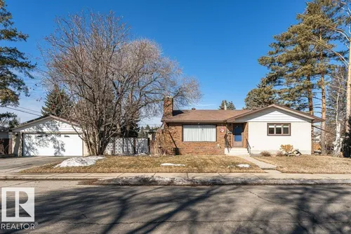 3528 112 ST NW, Edmonton - $529,900