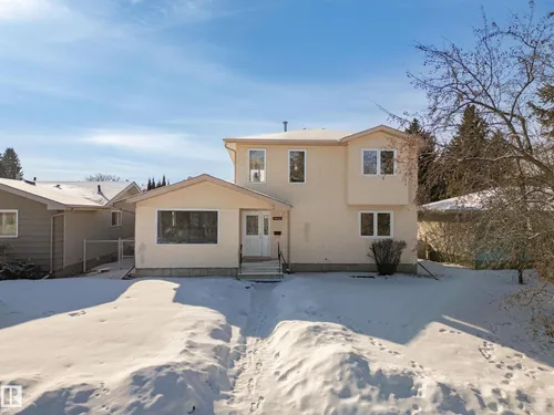 11435 37A AV NW, Edmonton - $529,900
