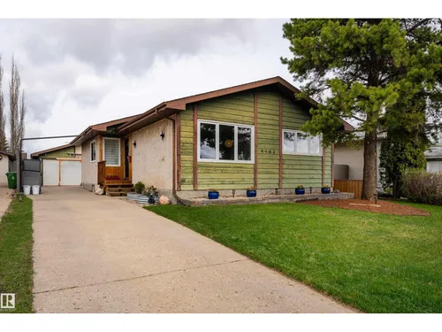 8122 92A AV, Fort Saskatchewan - $449,900