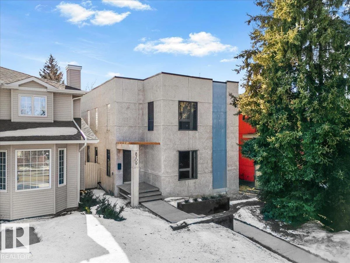 8709 92A AV NW, Edmonton - 2 bedroom Detached Single Family for sale