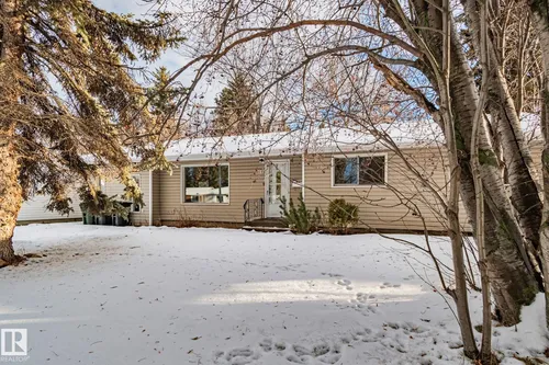 367 EVERGREEN ST, Sherwood Park - $385,000