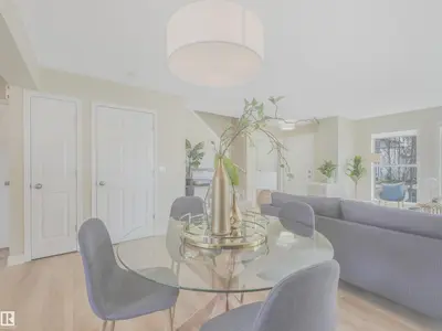 Interior photo 2 of 5916 SOUTH TERWILLEGAR BV NW
