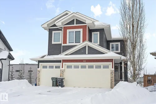 82 MEADOWLAND WY, Spruce Grove - $650,000
