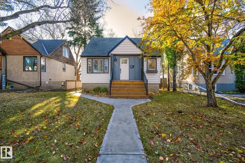 10915 67 AV NW, Edmonton - $599,900