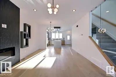 Interior photo 4 of 13909 107A AV NW