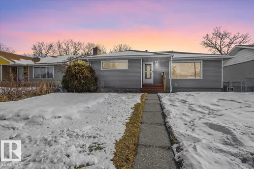 12109 35 ST NW, Edmonton - $389,900