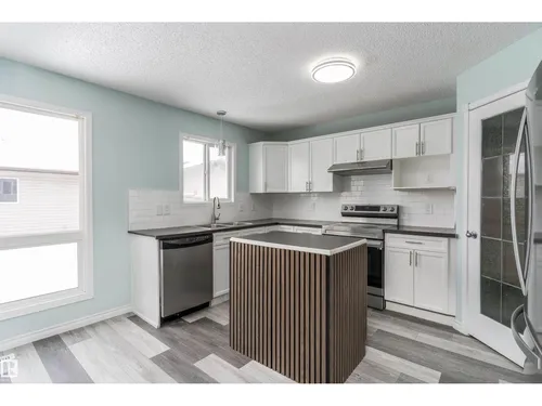 16304 43 ST NW, Edmonton - $429,000