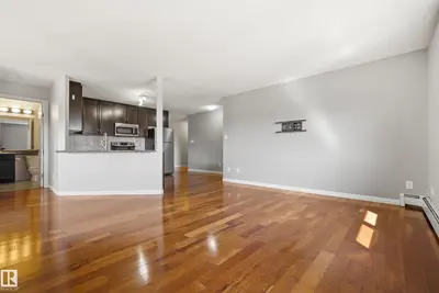 Interior photo 3 of 