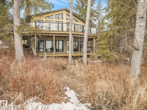 #90 2001 TWP RD, Rural Leduc County - $779,500
