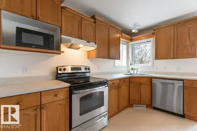 Interior photo 4 of 1346 118A ST NW