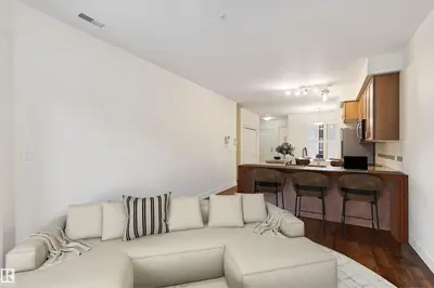 Interior photo 2 of #16 11518 76 AV NW
