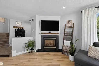 Interior photo 3 of 5 ARLINGTON DR