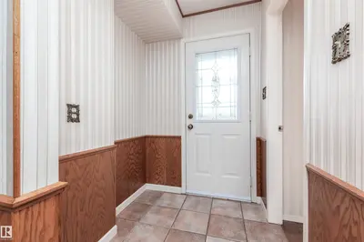 Interior photo 4 of 13319 30 ST NW NW