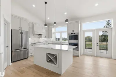 Interior photo 4 of #50 26323 TWP ROAD 532 A