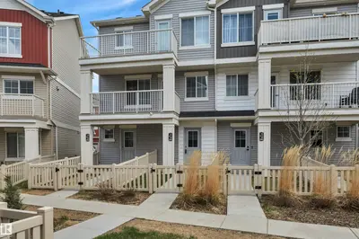Interior photo 1 of #19 1110 DANIELS LINK LI SW
