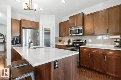 Interior photo 3 of 418 SIMMONDS WY
