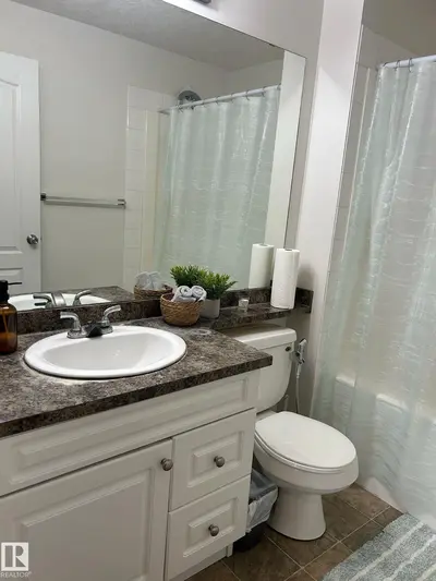 Interior photo 3 of #1228 9363 SIMPSON DR NW