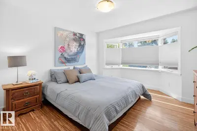 Interior photo 4 of 38 PINE ST