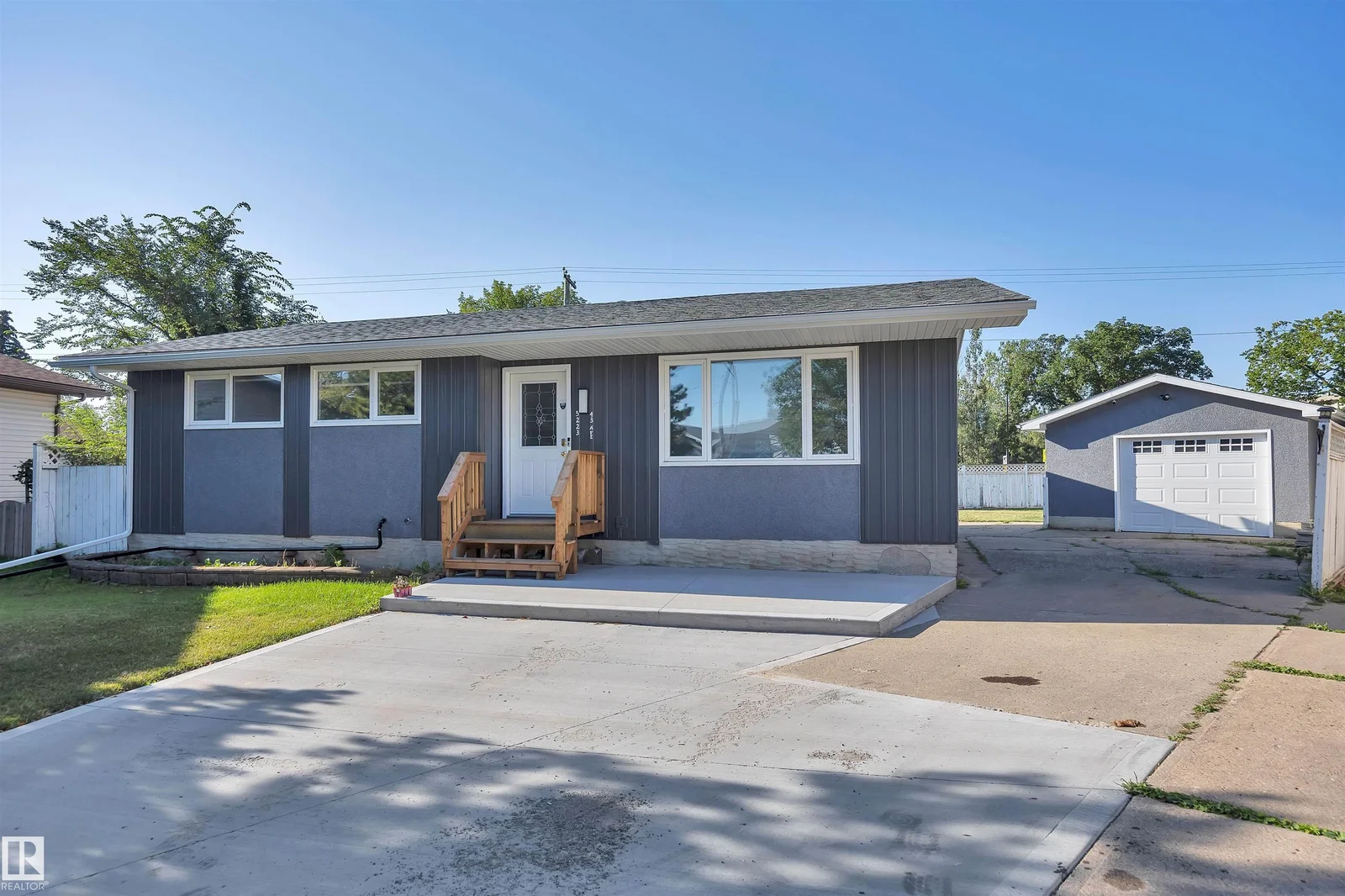 5223 43 AV, Leduc - 5 bedroom Detached Single Family for sale