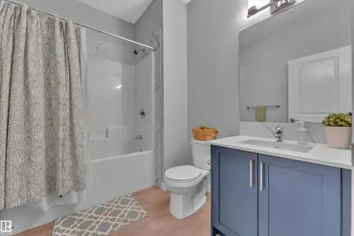 Interior photo 3 of 4135 HAWTHORN CT SW