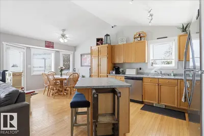 Interior photo 3 of 5211 47 ST