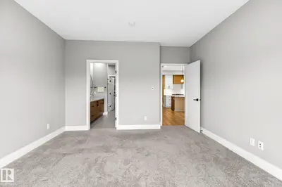 Interior photo 3 of #207 7463 MAY CM NW