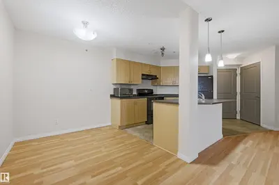 Interior photo 4 of #407 11453 ELLERSLIE RD SW SW