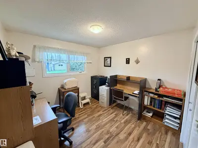 Interior photo 2 of 5622 52 AV