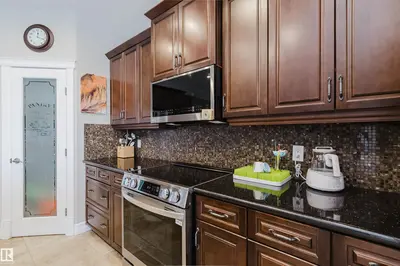 Interior photo 4 of 3412 MACNEIL LINK LI NW