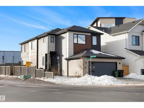 22003 93 AV NW, Edmonton - $699,900