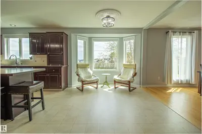 Interior photo 1 of 3723 Railway Avenue