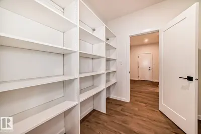 Interior photo 3 of 1365 AINSLIE WD SW