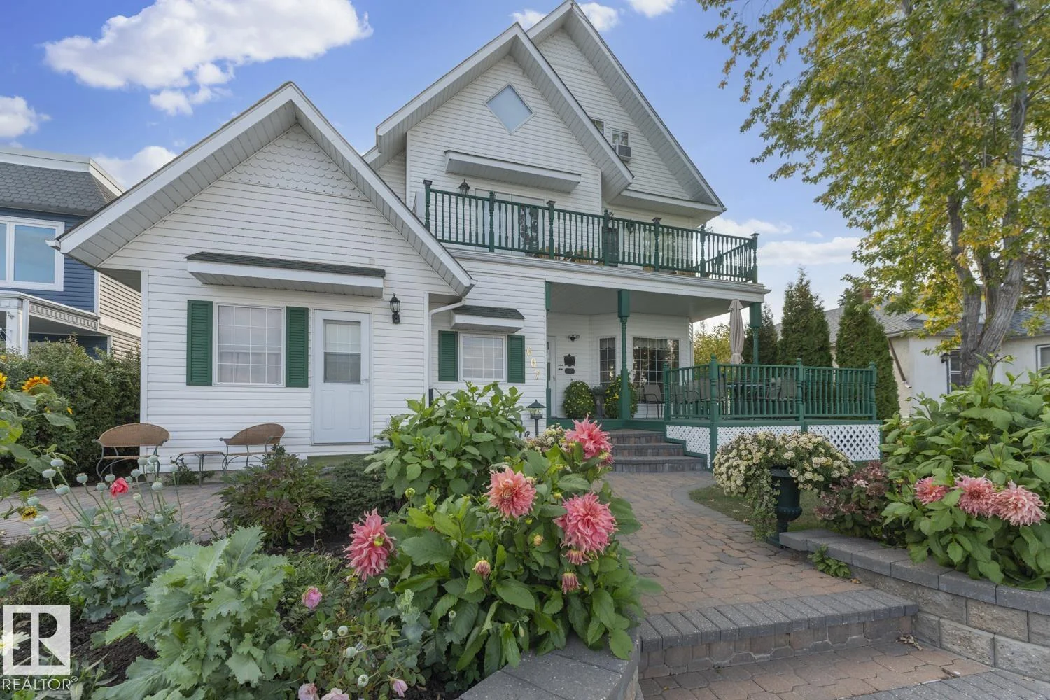 607 LAKESHORE DR, Cold Lake - 9 bedroom Detached Single Family for sale
