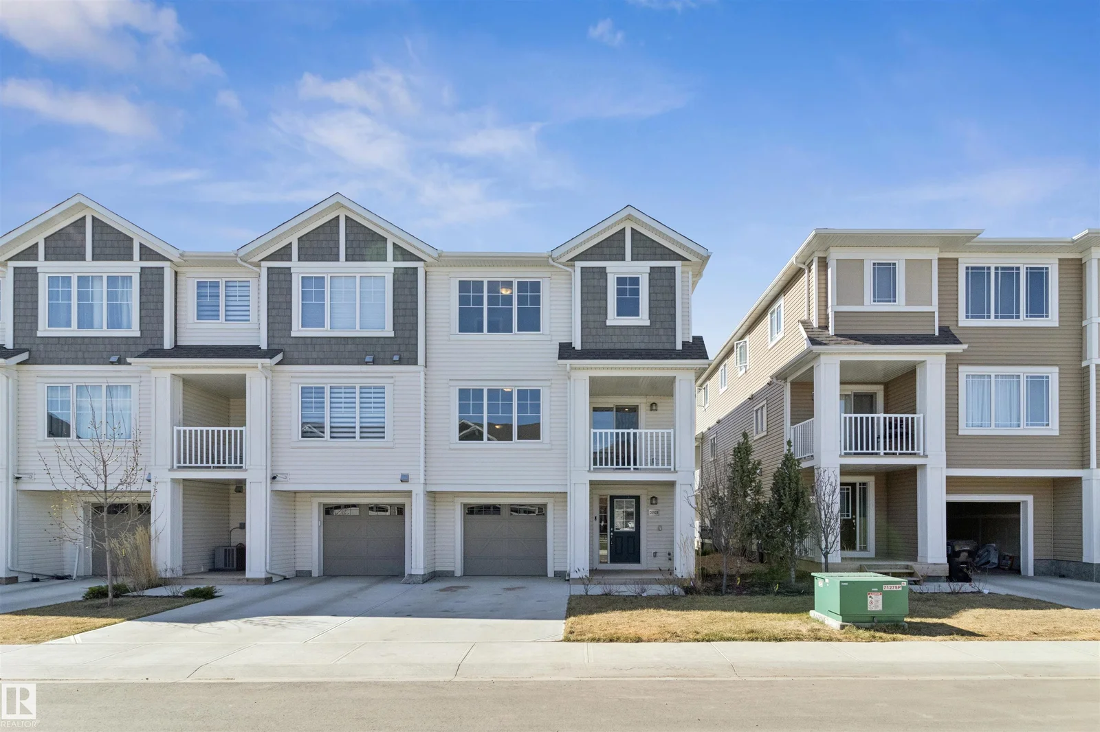 20523 22 AV NW NW, Edmonton - 3 bedroom Residential Attached for sale