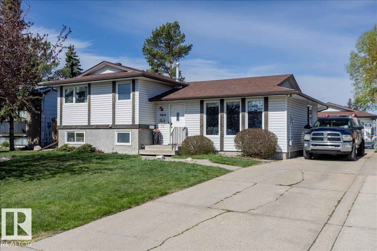 9504 96 ST, Morinville - 4 bedroom Detached Single Family for sale