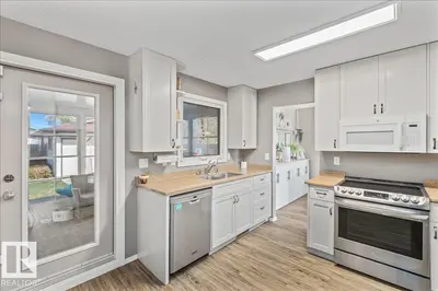 Interior photo 2 of 9504 96 ST