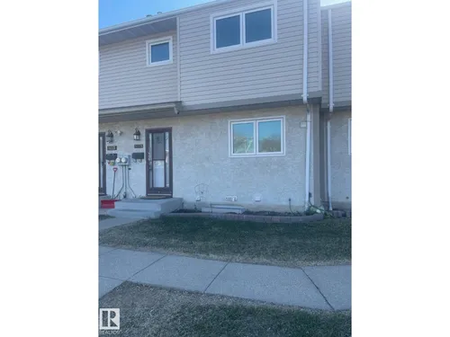 5625 137 AV NW, Edmonton - $215,000
