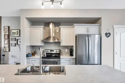 Interior photo 2 of 2565 COUGHLAN RD SW