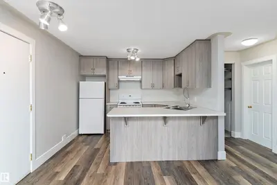 Interior photo 2 of #7 11008 124 ST NW NW