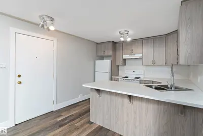 Interior photo 4 of #7 11008 124 ST NW NW