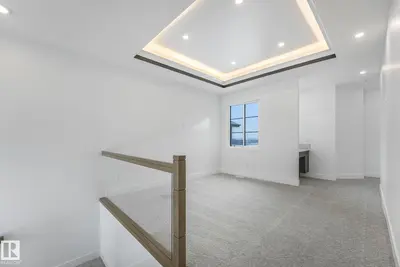 Interior photo 3 of 507 CANTER WD