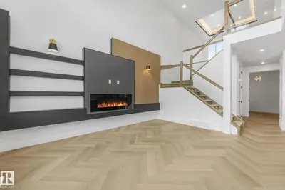 Interior photo 2 of 507 CANTER WD