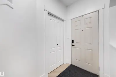 Interior photo 1 of 1322 MALONE PL NW