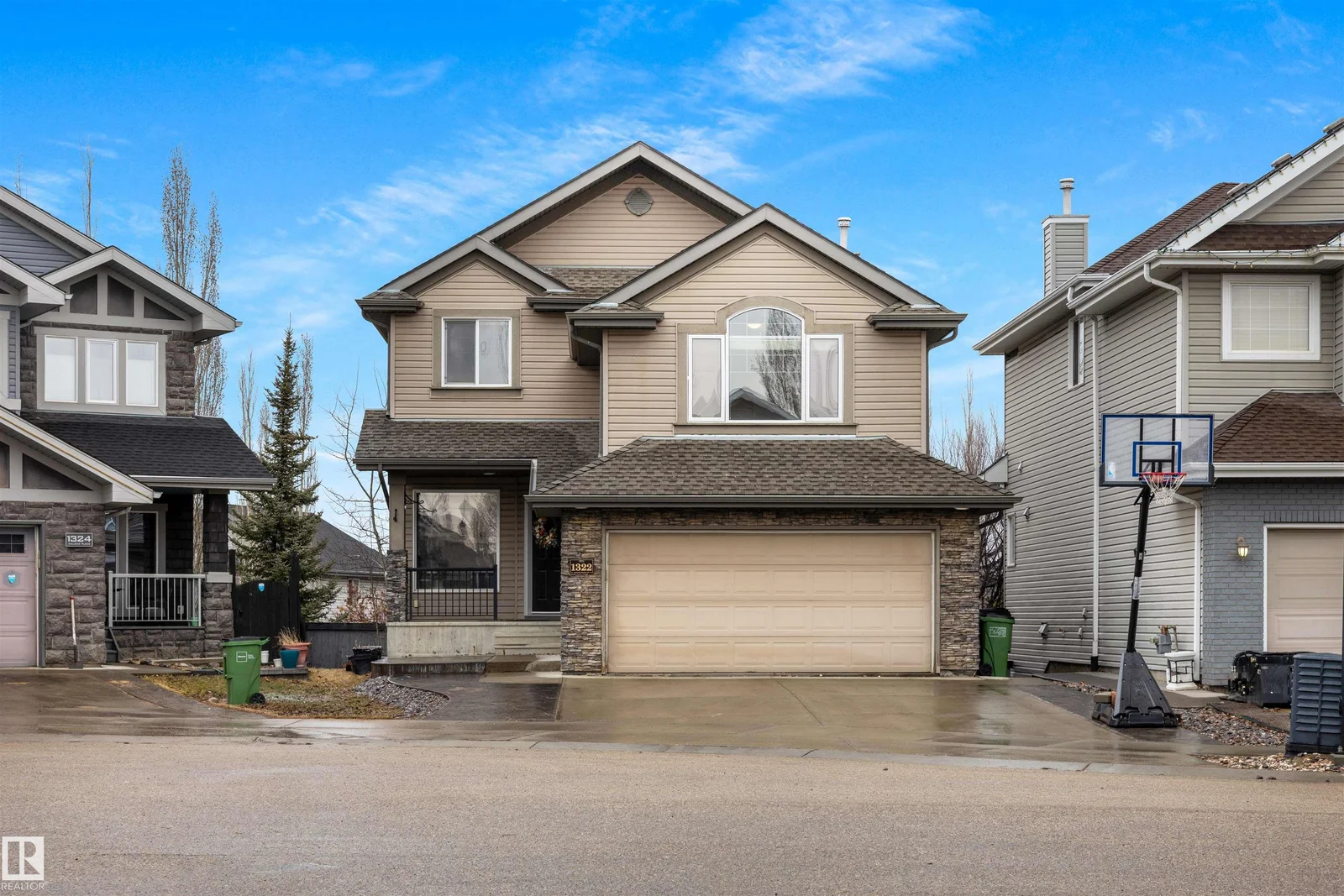 1322 MALONE PL NW, Edmonton - 4 bedroom Detached Single Family for sale