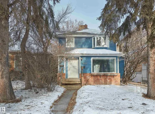 11212 75 AV NW, Edmonton - $569,900