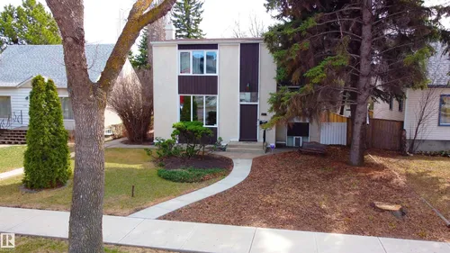 11315 75 AV NW, Edmonton - $550,000