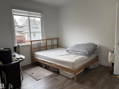 Interior photo 2 of 11314 78 ST NW NW
