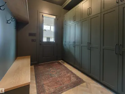 Interior photo 4 of 11234 73 AV NW