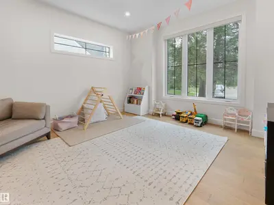 Interior photo 3 of 11234 73 AV NW