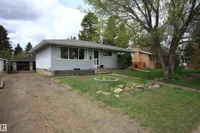 Interior photo 1 of 13312 137 ST NW